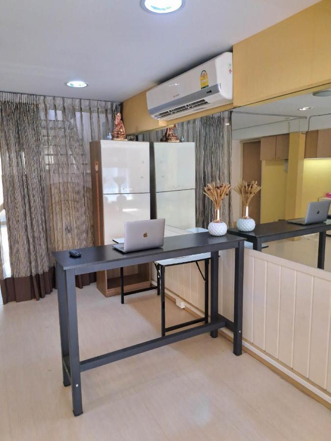 Sura Hostel Bangkok Near Mrt Phra Ram 9 Exteriör bild