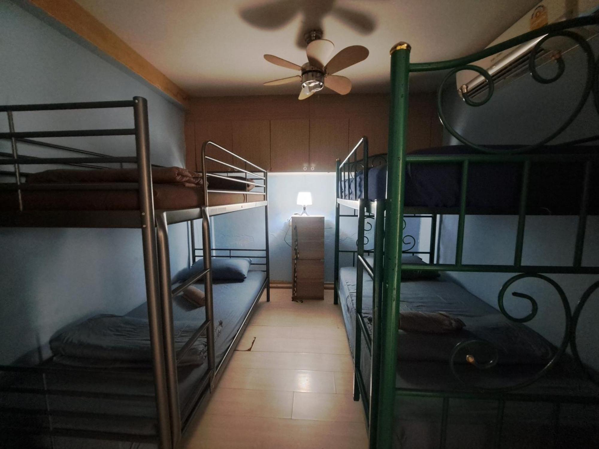 Sura Hostel Bangkok Near Mrt Phra Ram 9 Exteriör bild